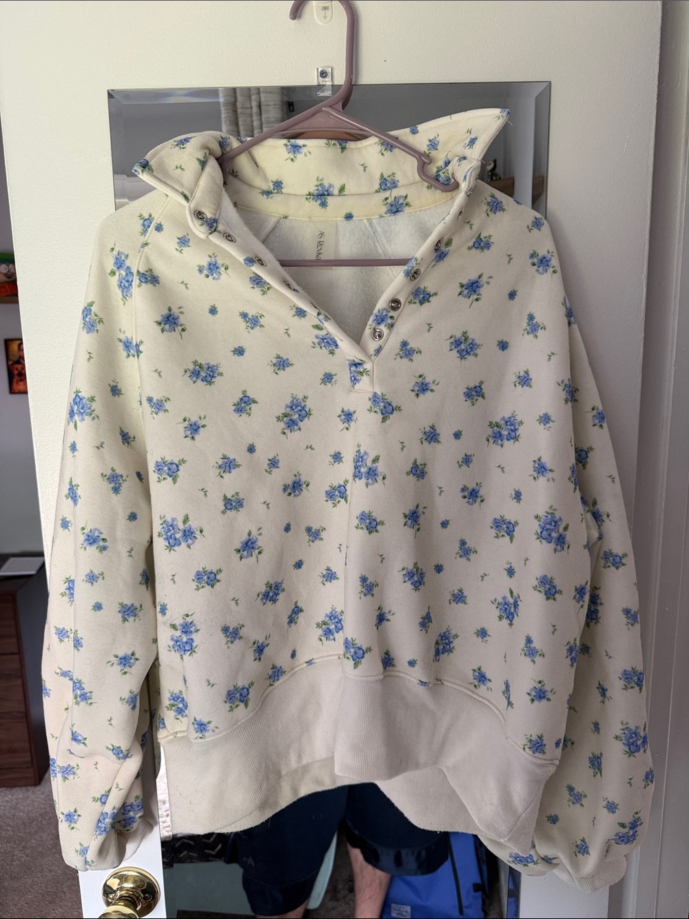 Cream Floral Cowl-Neck Sweater with Blue Rose Print Size Small